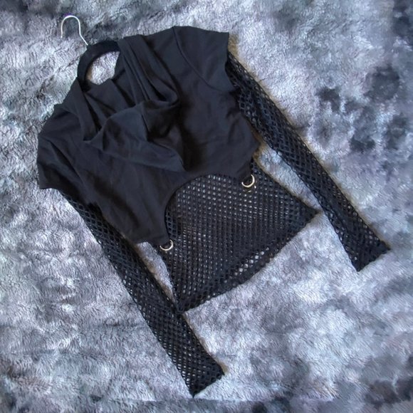 Killstar Pentagram Fishnet Top - Picture 4 of 10
